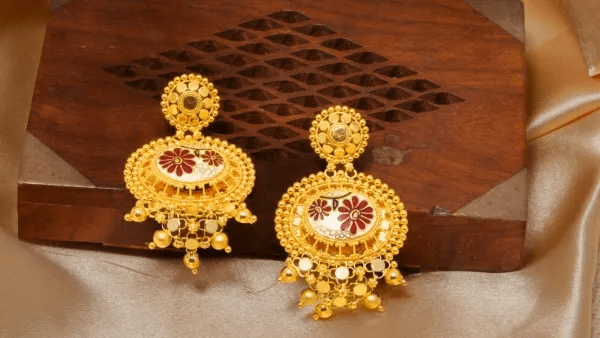Gold Rate in India Crashes Rs 25,680 In 5 Days: Will Prices Rise On Feb 4 After India-US Deal?